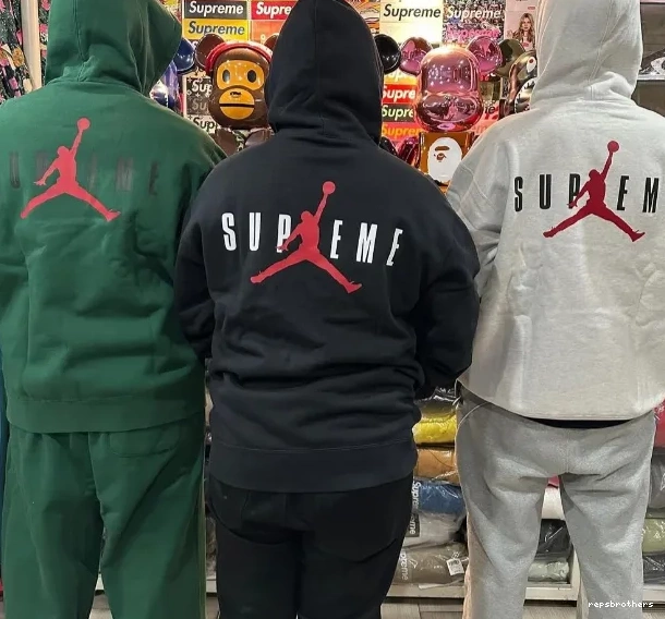 24FW HOODED SWEATSHIRT ¥329 0815